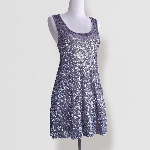 Metallic Sequin Shift Dress Sz M Disco Festival Y2K Glam Rave Lilac Gray Silver - Picture 1 of 8